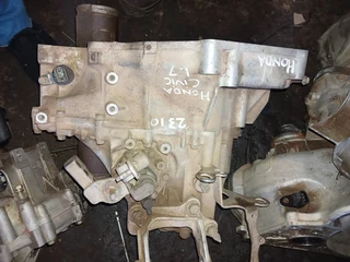 HONDA CIVIC 1.7 GEARBOX 5 SPEED FOR SALE