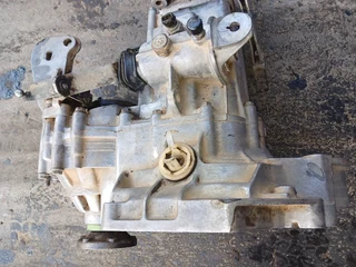 VW GOLF 5 SPEED 1 2 3 GEARBOX FOR SALE