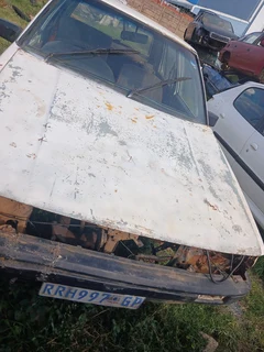 TOYOTA CONQUEST EARLY MODEL BODY PARTS FOR SALE.