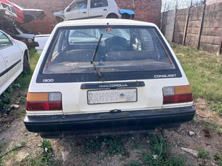 Toyota Conquest Early Model Body Parts For Sale.