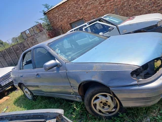 Hyundai Elantra Body  Parts Sor Sale