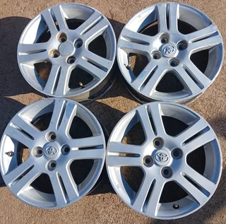 Mag Set Toyota 14&#34;  Hole For Sale R4500