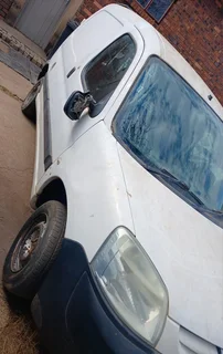 Peugeot Pathfinder for stripping call for info