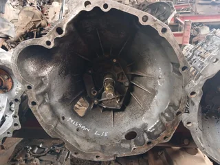 Nissan Skyline L18 L20 5 Speed Nissan 1800 Gearbox  For Sale