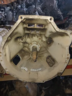 Opel Rekord 2lt 5 Speed Gearbox To Fit Cast Iron Engine