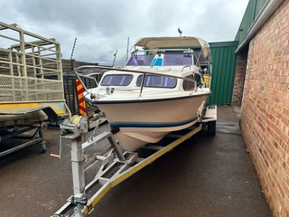 SLEEP-O-RET 17FT WET DECK CABIN BOAT