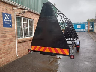 6.0m x 1.8m x 2.0m BANNER TRAILER