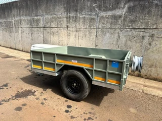 Box-type Trailer