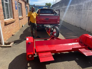 MOBI-JACK (CUSTOM-BUILT)