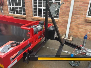 THE RED BEAUTY (CUSTOM-BUILT TRAILER)