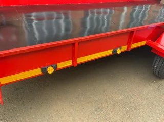 TOW OPERATORS TRAILER (CUSTOM-BUILT)