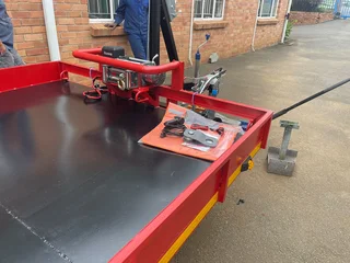 TOW OPERATORS TRAILER (CUSTOM-BUILT)