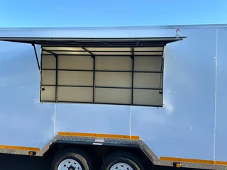 2025 GEN2 EXECUTIVE ENCLOSED CAR TRAILER