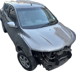 Renault kwid for spares and stripping
