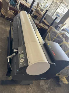 Canon ImagePROGRAF iPF8400SE large Format Printer
