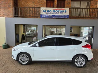 Ford Focus 1.0 EcoBoost Trend A/t 5dr