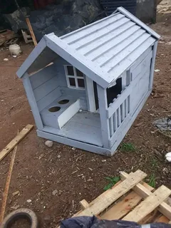 Pinewood dog kennels.