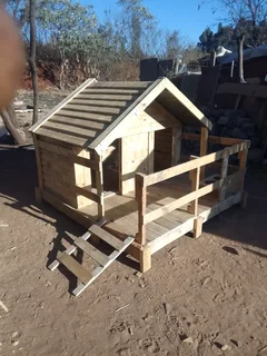 Pinewood dog kennels.