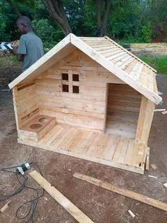 Pinewood dog kennels