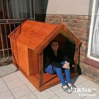 Pinewood dog kennels.