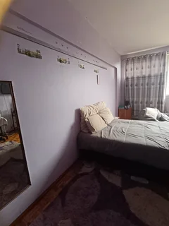 Charming 2 Bedroom Apartment on Pelham