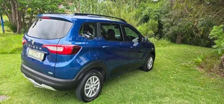 2021 Renault Triber MPV/Bus