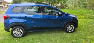 2021 Renault Triber MPV/Bus