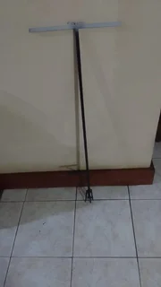 Steel weed remover