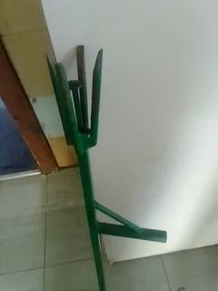 Steel weed remover