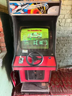 Vintage World Rally Arcade Machine – Coin-Operated Cabinet