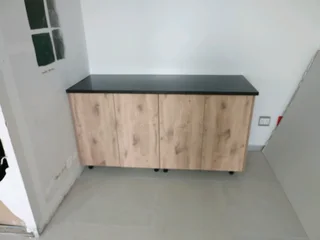 Kitchen units