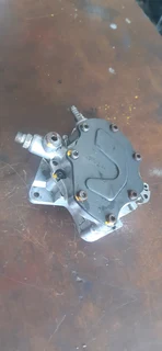 vw kombi 2.5tdi  toureq tandem diesel pump for sale