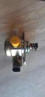 mercedez bemz w205 m274 high pressure fuel pump