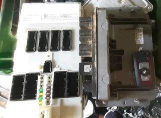 Bmw f20 f30 b38 3 cylinder complete key set