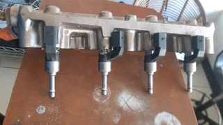 Vw golf 6 1.4 tsi cax 1.4 fuel injectors