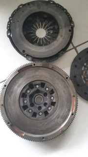 Vw amarok crafter 2.0 tdi manuql clutch kit for sale