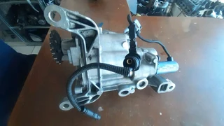 Mini cooper s  r56 r58 r60 oil pump for sale