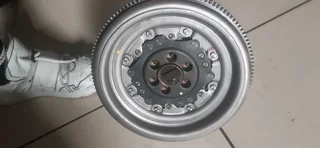 vw and audi 2.0 tfsi dsg 6 bolts  flywheel