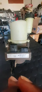 Renault sandero duster np200 electronic Power steering pump for sale