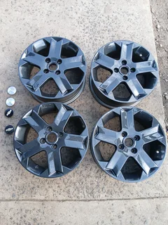 15 INCH CHEVROLET UTILITY OEM MAGS