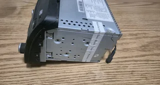 Hyundai i10 Radio with Original Frame for Spares (Shows I-Pod Error)