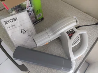 Ryobi electric blower r2000