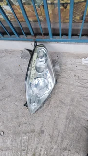 Suzuki Splash Headlights Left Side