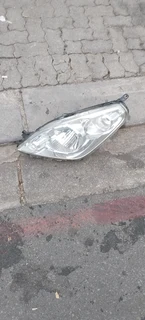 Suzuki Splash Headlights Left Side