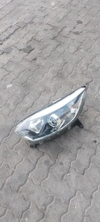 Renault Captur Headlights Left Side