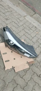 Hyundai Tucson Headlights Right Side 2016-2018 Model