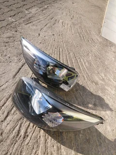 Kia Picanto Headlights Both Sides