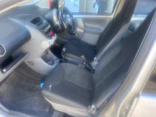 2012 Toyota Aygo 5- door fresh