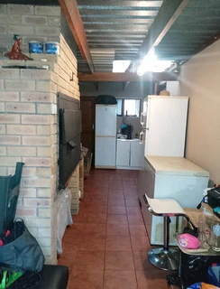 REMARKABLE 4 BED PROPERTY FOR SALE FOR R1,700,000 NEG.SITUATED IN SECURED AREA OF BELMONT PARK,KFN.