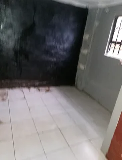 COTTAGE TO RENT R5,000.SUITABLE FOR SOBER WORKING COUPLE WITH 1 SMALL KID.INC WATER.PREPAID ELECTRIC